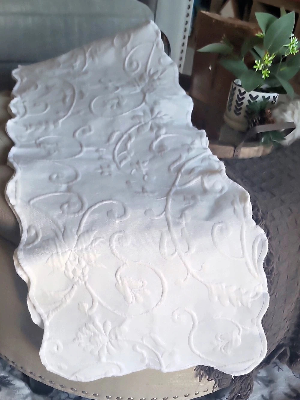 White Embroidered Table Runner
